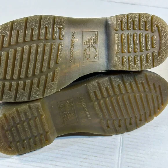 Dr. Martens Ladies size 7 Amilita Combat boots - Picture 14 of 16